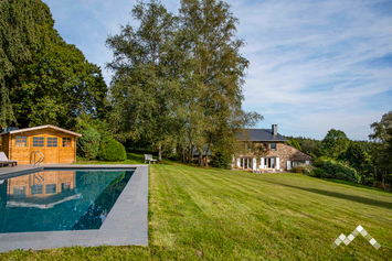  Maison ardennaise avec piscine extérieure pour 9 personnes à Stoumont