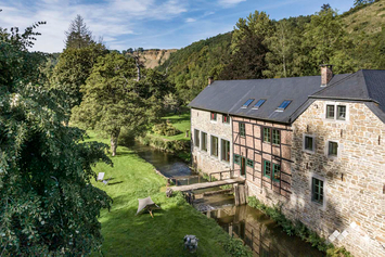 Maison ardennaise pour 14 personnes à Aywaille