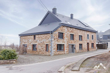 Gîte de charme avec sauna pour 7 personnes à Daverdisse