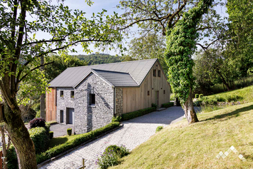 Chalet de luxe pour 9 personnes à Hastière