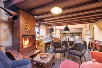  Buitengewoon vakantiehuis met buitenzwembad voor 8 personen in Durbuy