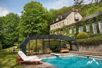 Landhuis met buitenzwembad, sauna en jacuzzi voor 14 personen in Ferrières