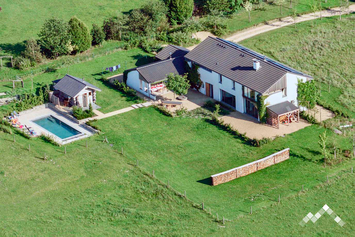 Luxe villa met buitenzwembad voor 9 personen in Durbuy