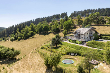 Chalet avec piscine intérieure et sauna pour 23 personnes à Waimes