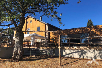 Maison ardennaise avec piscine intérieure et sauna pour 10 personnes à Trois-Ponts